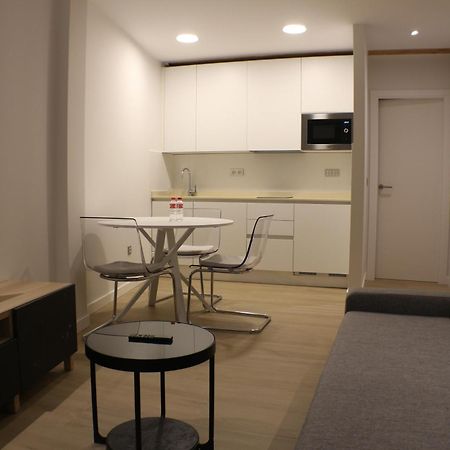 Apartamentos Picos De Europa ซานตานเดร์ ภายนอก รูปภาพ