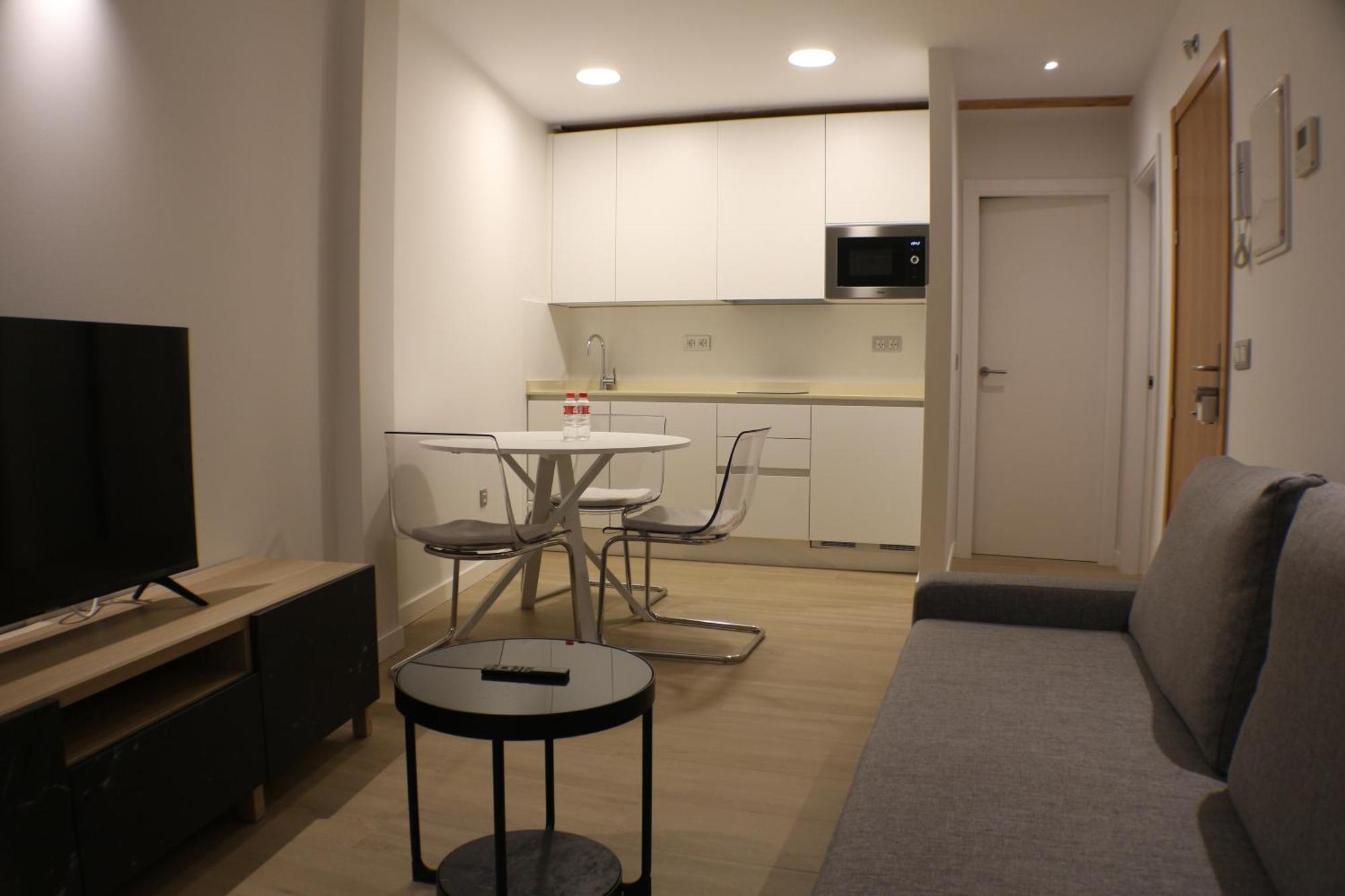 Apartamentos Picos De Europa ซานตานเดร์ ภายนอก รูปภาพ