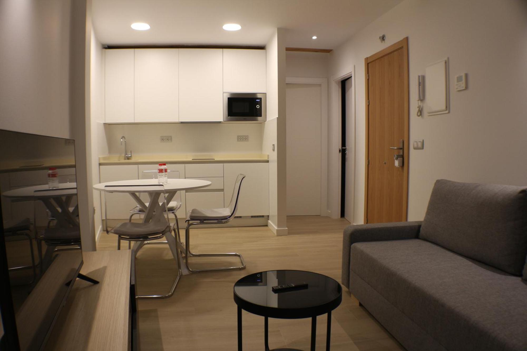 Apartamentos Picos De Europa ซานตานเดร์ ภายนอก รูปภาพ