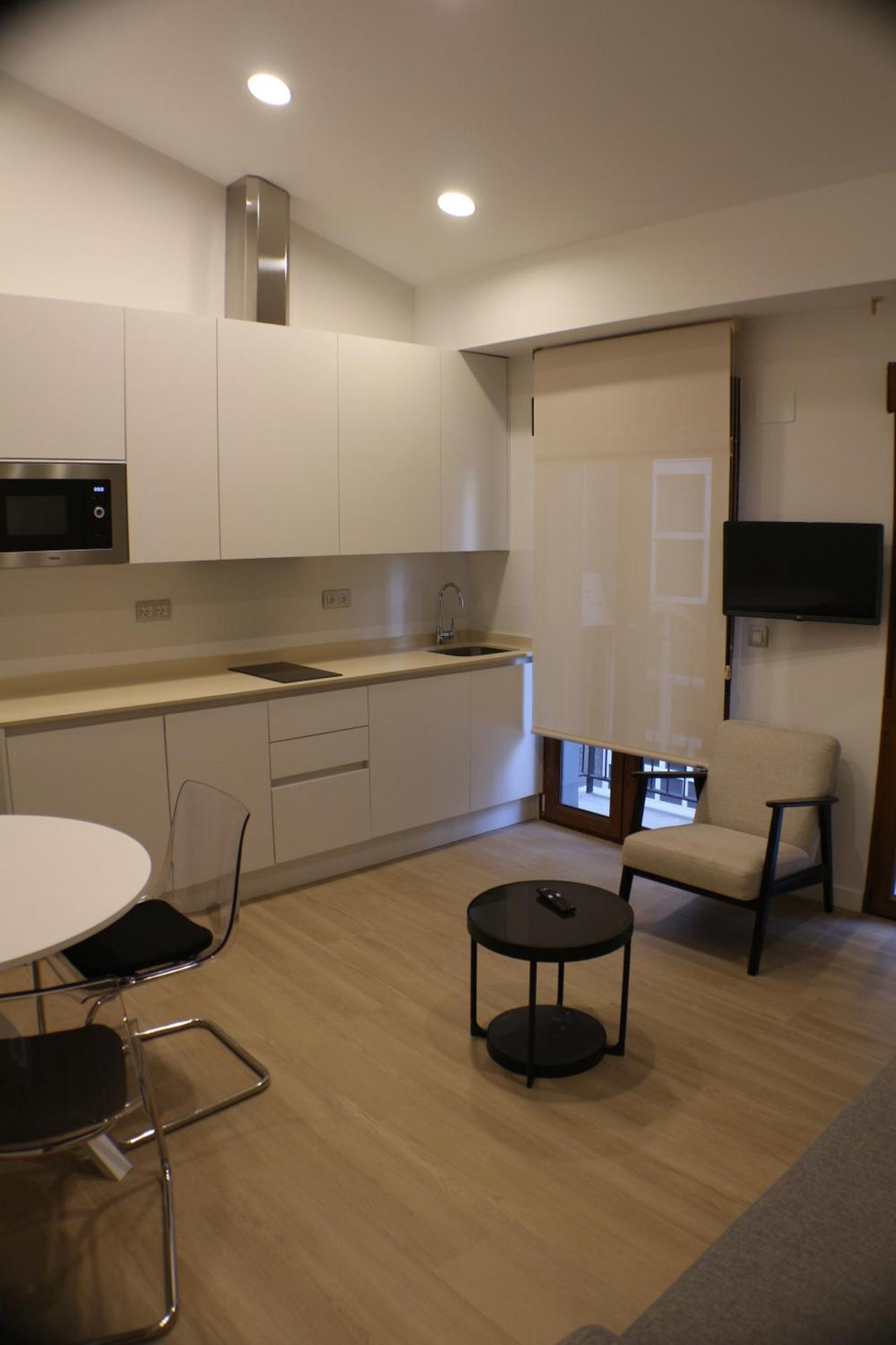 Apartamentos Picos De Europa ซานตานเดร์ ภายนอก รูปภาพ