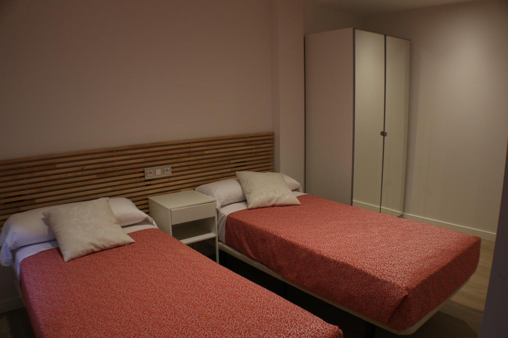Apartamentos Picos De Europa ซานตานเดร์ ภายนอก รูปภาพ